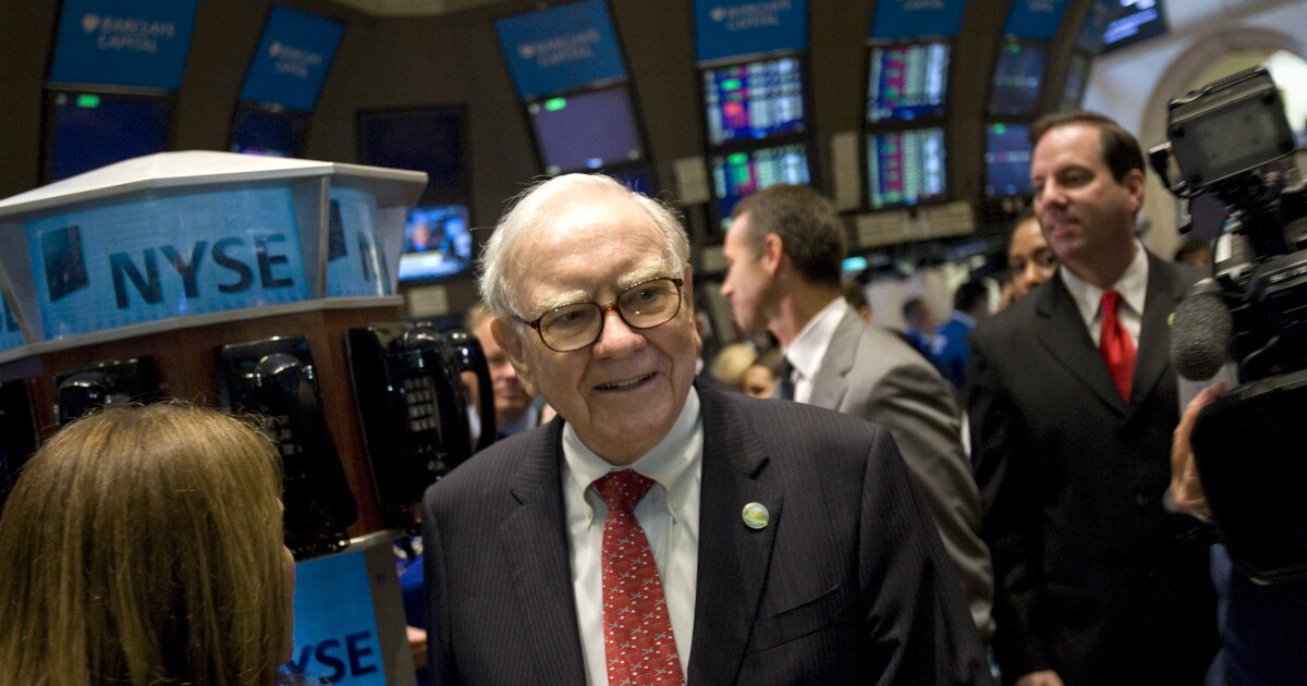 Berkshire's dry powder is sending a message