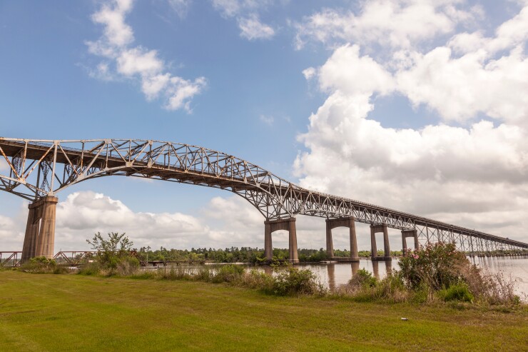 Louisiana's Calcasieu River Bridge