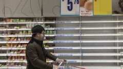 empty grocery shelves in China