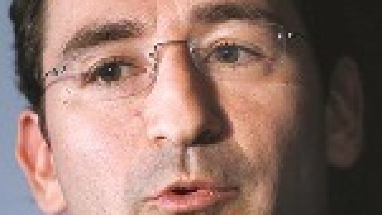gray-jonathan-resize.jpg