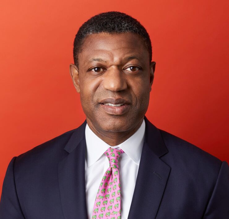 Roy Swan Headshot.jpg