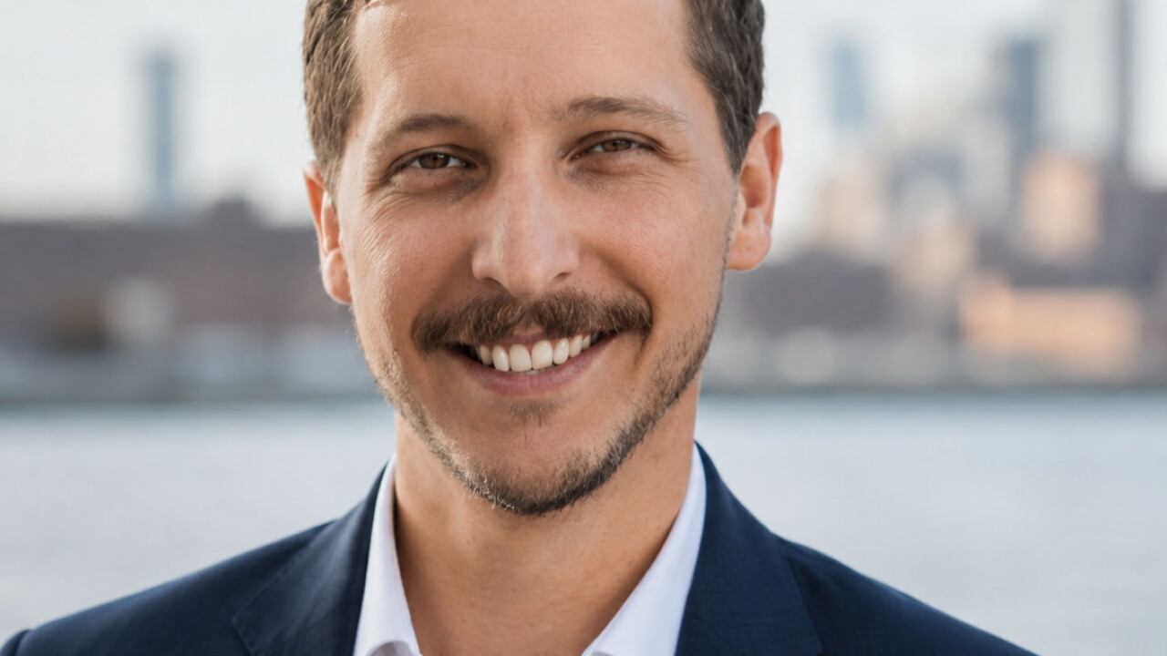 Matthew-Headshot.jpg