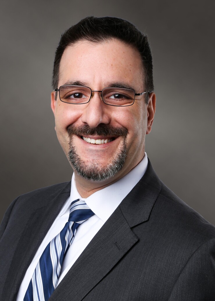 Siamac-Afshar -HJSims