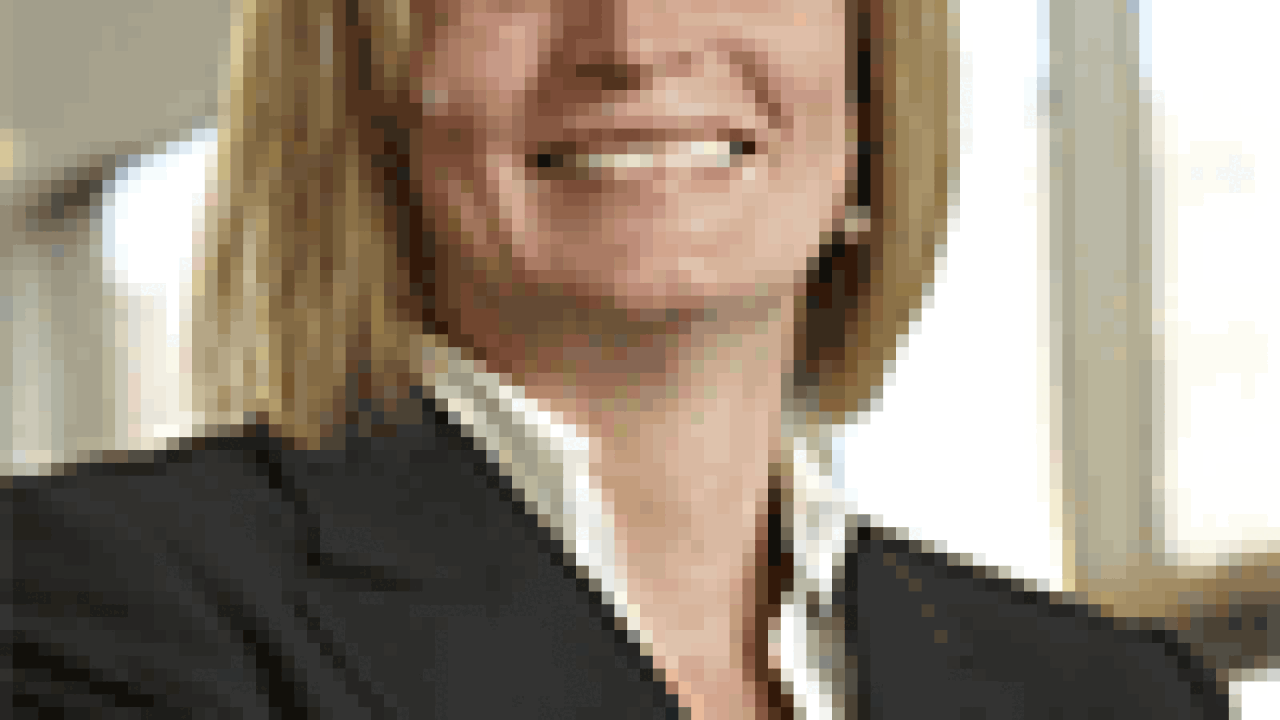 therese-paul-100.gif