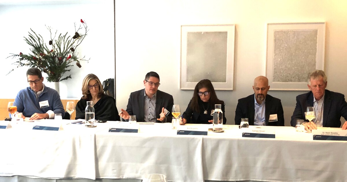 Execs concerned about cyber threats and AI risks Execs concerned about cyber threats and AI risks