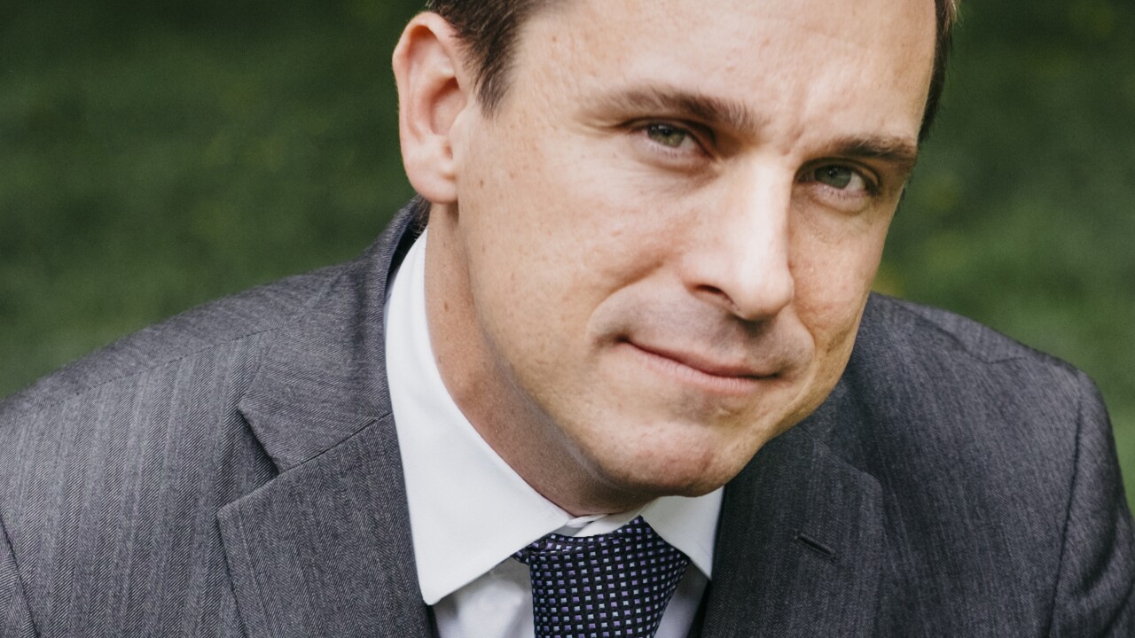 Robert_Jackson_Columbia