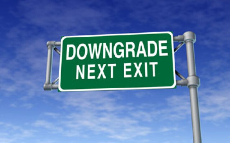 downgrade-fotolia.jpg
