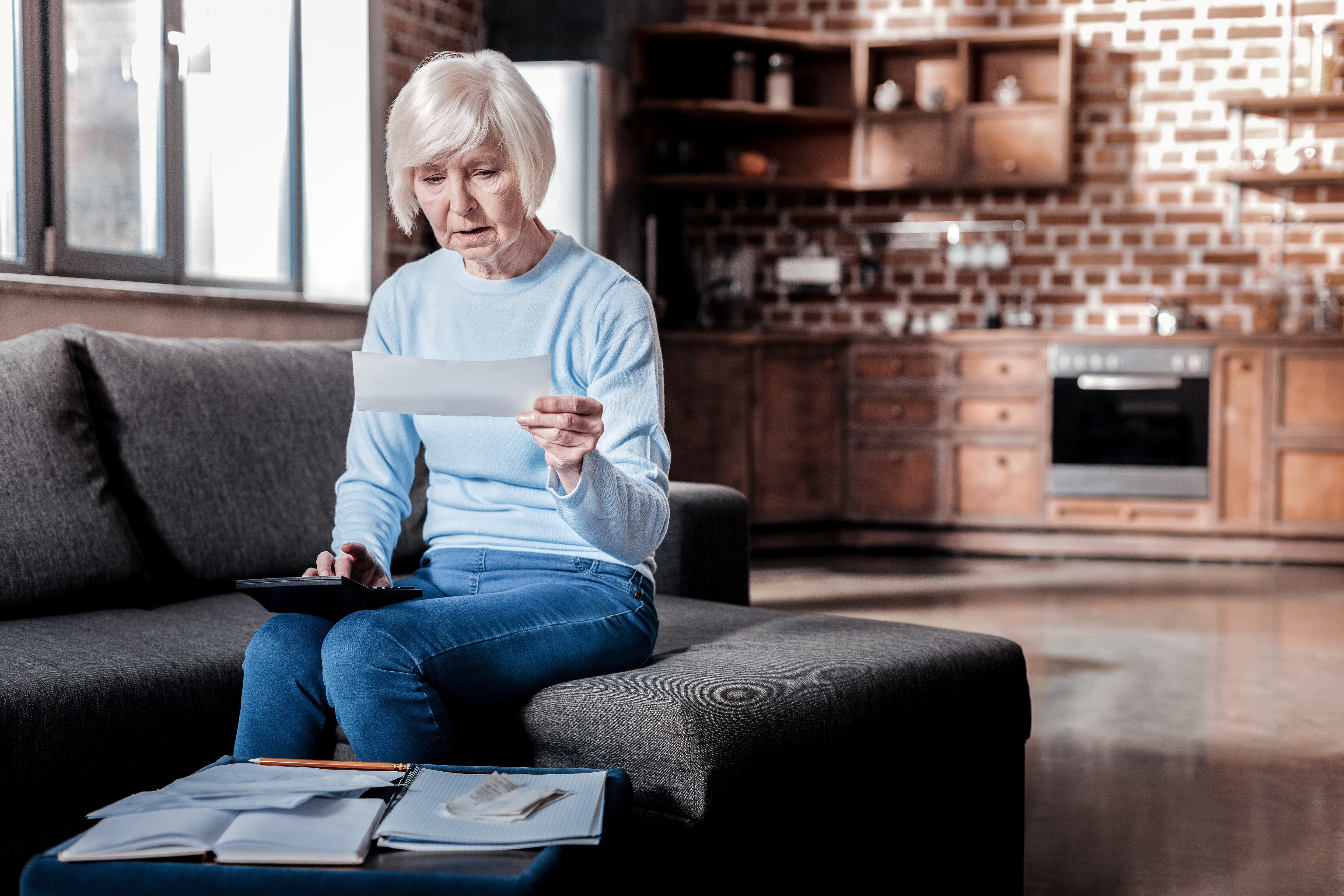 Women lean harder on Social Security. Here's what that means for retirement strategies